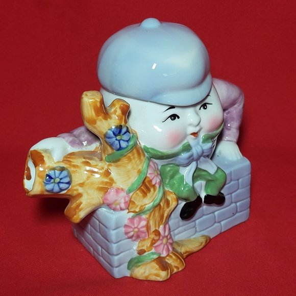 Vintage Feitx Humpty Dumpty Sitting On  Wall Decorative Porcelain Teapot - Picture 12 of 16